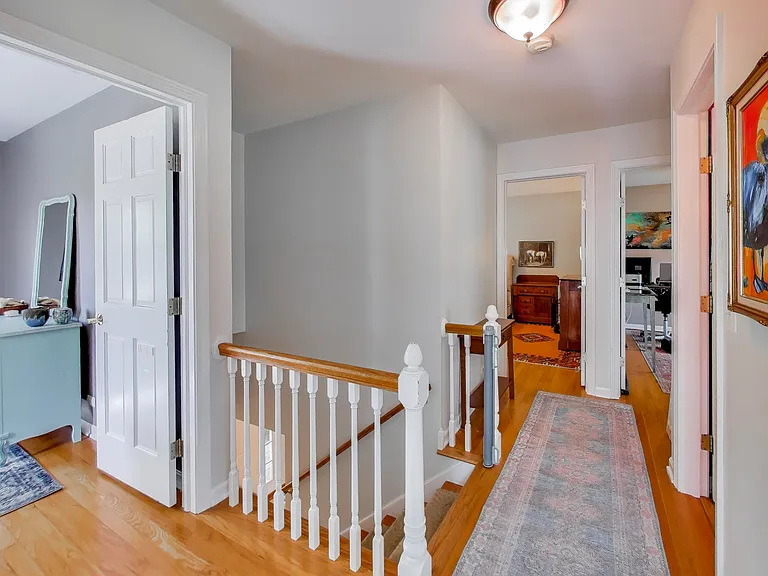 21301 N Woodland Ave — Photo 18