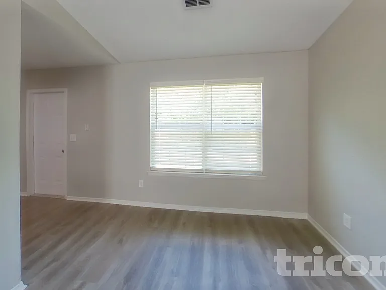 7 Glassglenn Dr — Photo 3