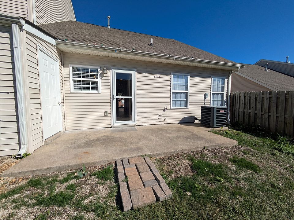 2nd image of 1101 Downs Blvd APT 267
