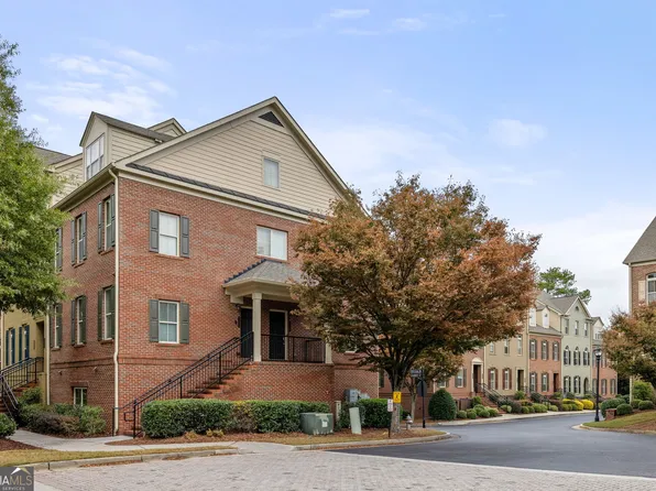 6430 Chariot St, Sandy Springs, GA 30328