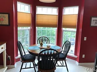 Breakfast Nook