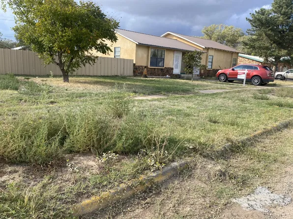 1417 S Jackson St, Tucumcari, NM 88401