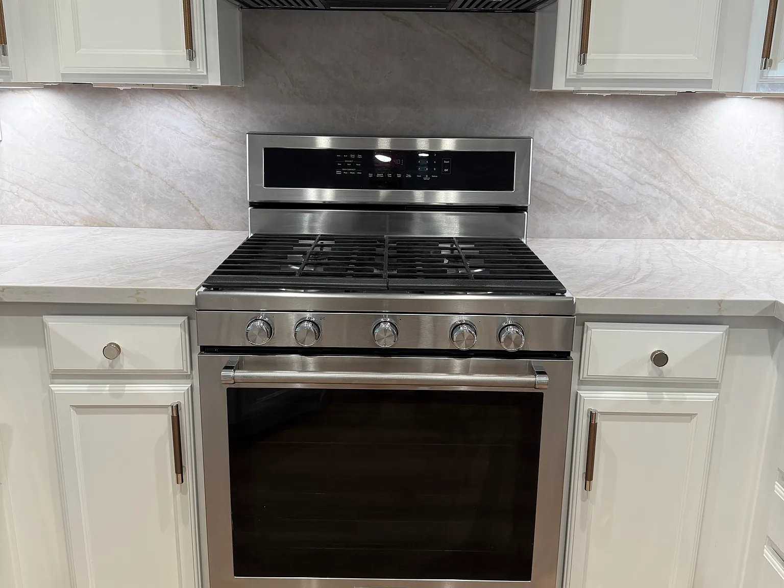 1 bed, 638 sqft, $2,800 — Photo 4