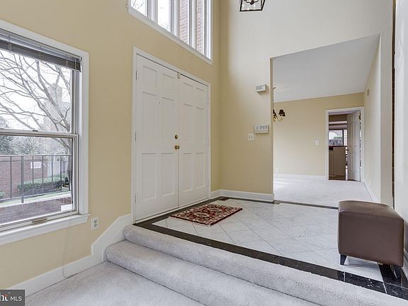 3rd image of 6614 Anthony Crest Sq