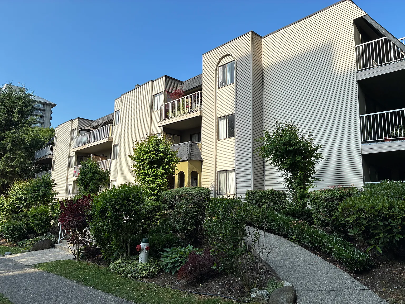 The Woodway Homes — Photo 3