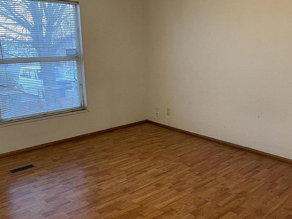 5th image of 1731 Silver Sky Dr SW