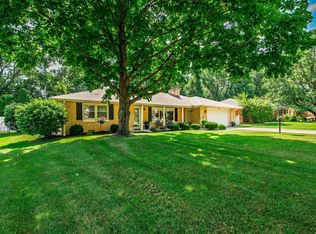 1306 N Bittersweet Ln, Muncie, IN 47304