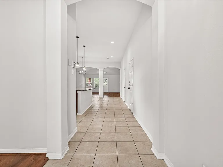 6030 Wildbriar Ln — Photo 7