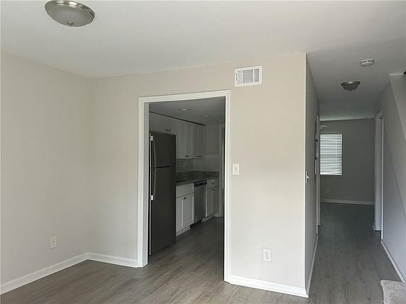 2nd image of 2604 Campbellton Rd SW #2D