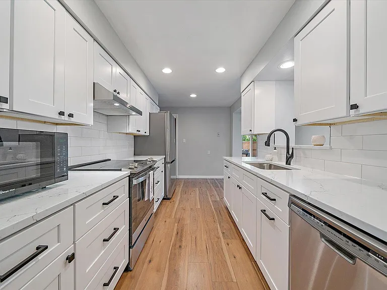 10650 W 62nd Ave — Photo 8