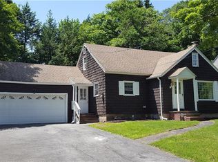 205 McClennan Dr, Fayetteville, NY 13066