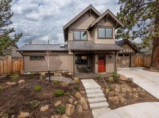 1445 NW 4th St, Bend, OR 97703