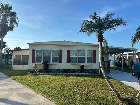 7 Tikal Lane, Port St Lucie, FL 34952