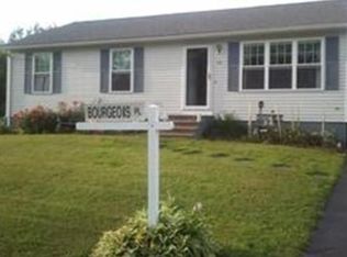 38 Sarah Dr, Worcester, MA 01607