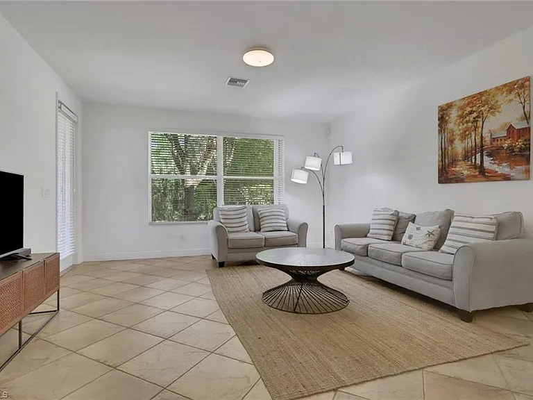 3353 Antica St — Photo 7