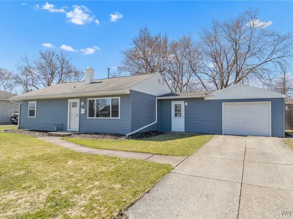 46 Coronet Dr, Tonawanda, NY 14150