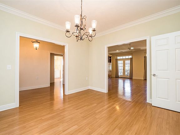4th image of 1223 Belvoir Pl