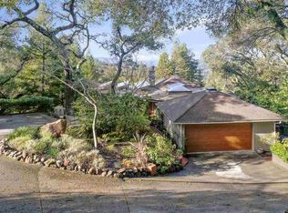 710 Miner Rd, Orinda, CA 94563