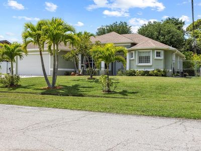 2532 SE Leithgow St, Port Saint Lucie, FL, 34952