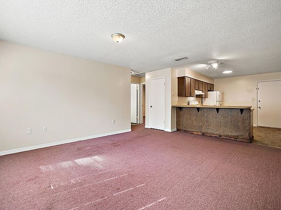 2nd image of 107 S Lone Oak Dr #1
