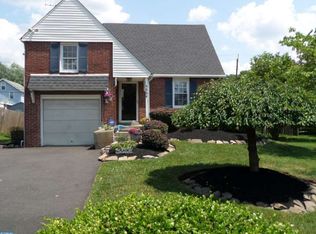1225 East Ave, Abington, PA 19001