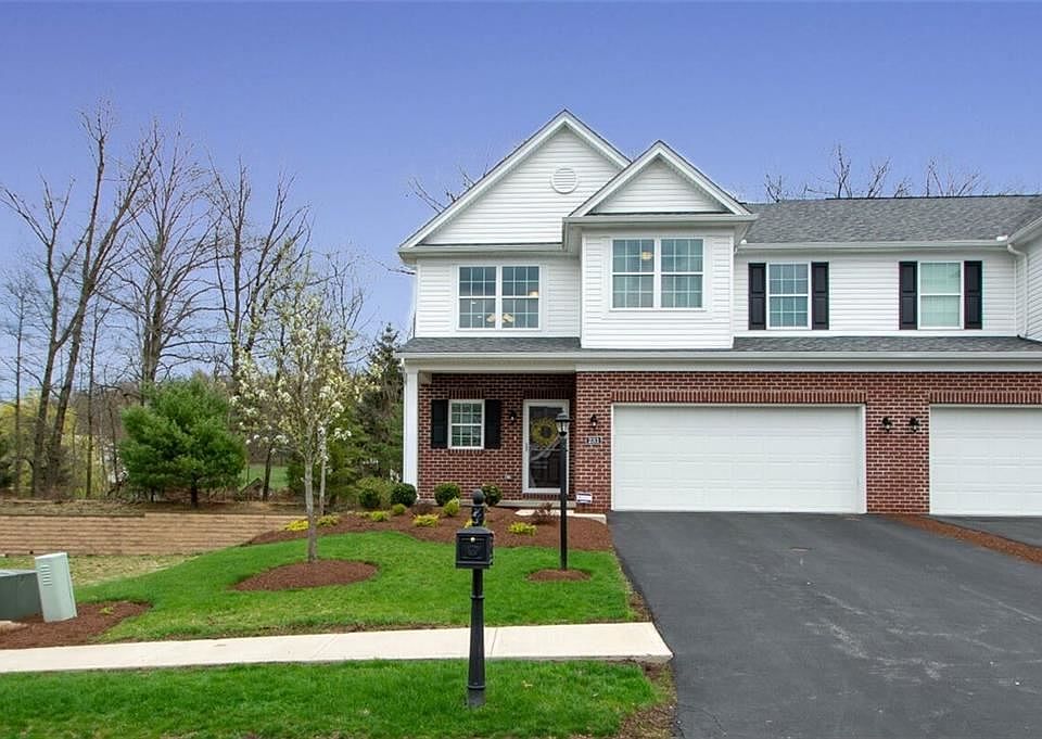 1st image of 231 Bentbrook Cir