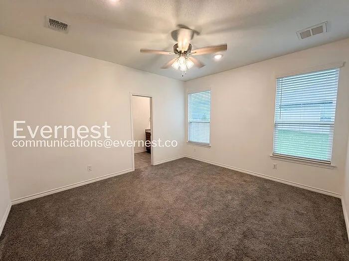 621 Old Glory Rd — Photo 8