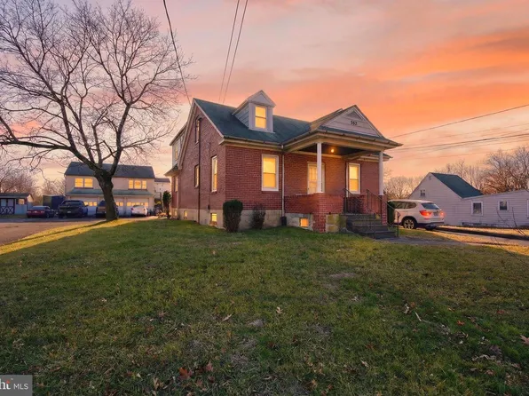 962 Grosstown Rd, Pottstown, PA 19464