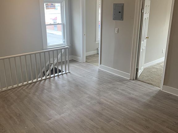 3rd image of 74 Park St #3