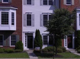 2511 Bronze Stone Pl, Herndon, VA 20171