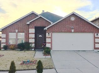 8104 Stowe Springs Ln, Arlington, TX 76002