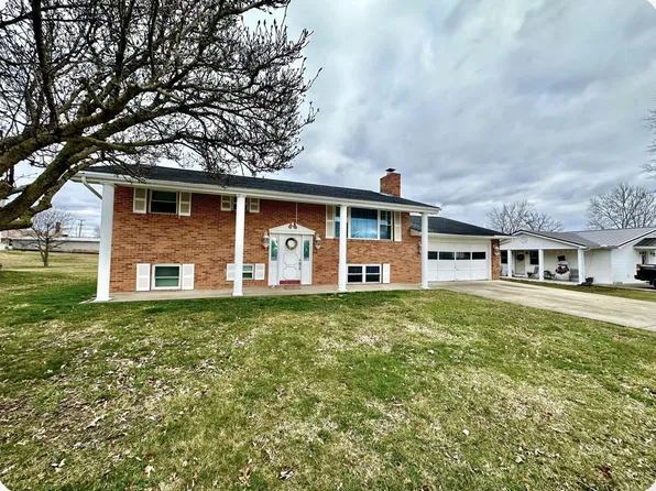 450 Jerry St, Gallipolis, OH 45631