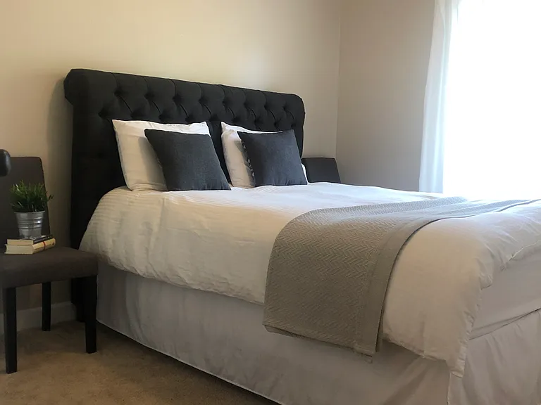 221 Windbyrne Dr — Photo 5