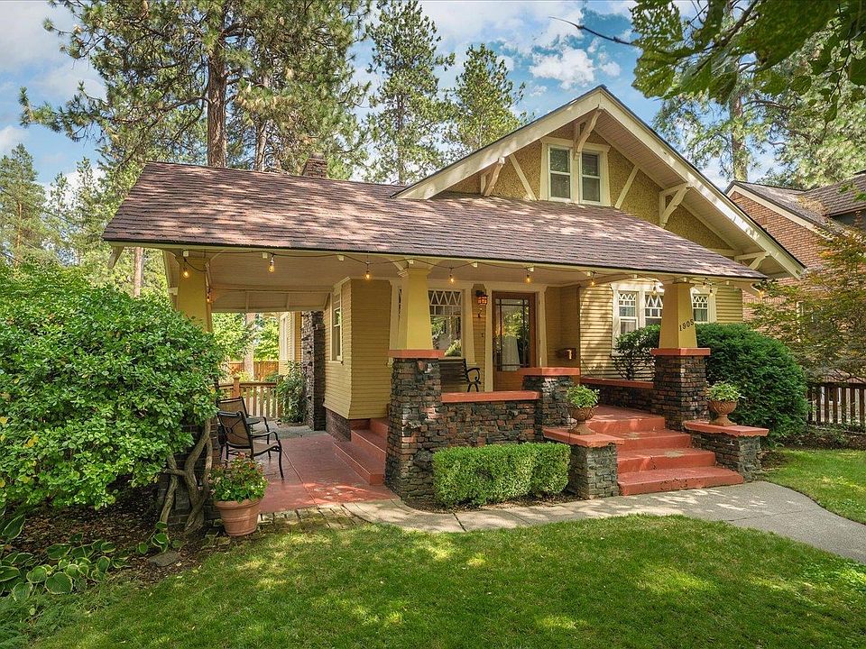1905 S Lincoln St, Spokane, WA 99203 | MLS #202320328 | Zillow