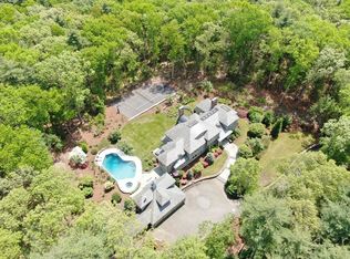 52 Goodnow Rd, Sudbury, MA 01776