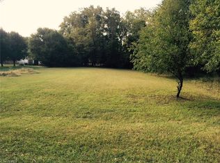 4613 Grand Central Ave, Vienna, WV 26105