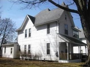 28 Cottage St, Ware, MA 01082