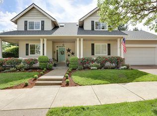 2565 Crestview Dr, West Linn, OR 97068
