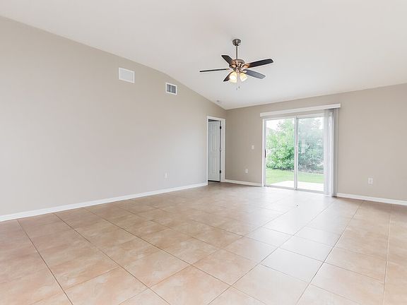 4th image of 12038 Butler Woods Cir