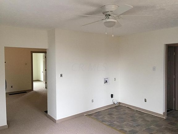 4th image of 716 S Champion Ave