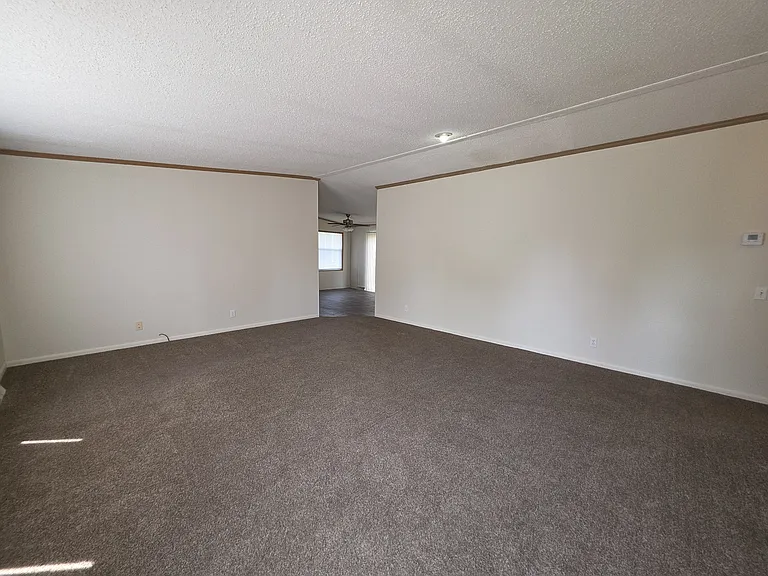 Pineview Estates — Photo 15