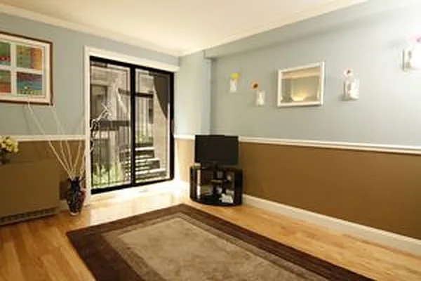 Sold by Douglas Elliman | media 8