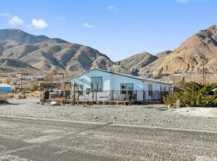 215 Golden Willow Dr, Hawthorne, NV 89415