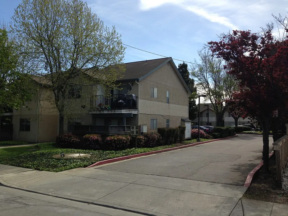 537-543 Laurel Ave #539A
