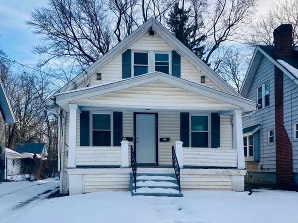 958 Hunt St #B, Akron, OH 44306