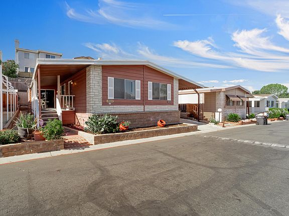 2nd image of 31261 N Blue Sky Way #102