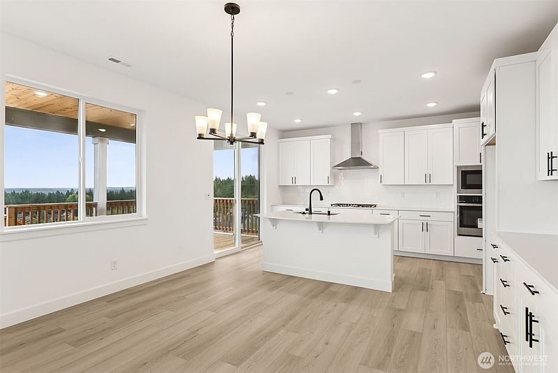 4th image of 10625 Treasure Drive NW #123