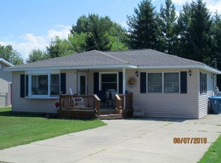 119 W Edwin St, Linwood, MI 48634