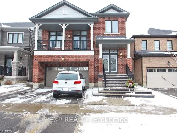 23 Scarletwood St, Hamilton, ON L8J 0K8