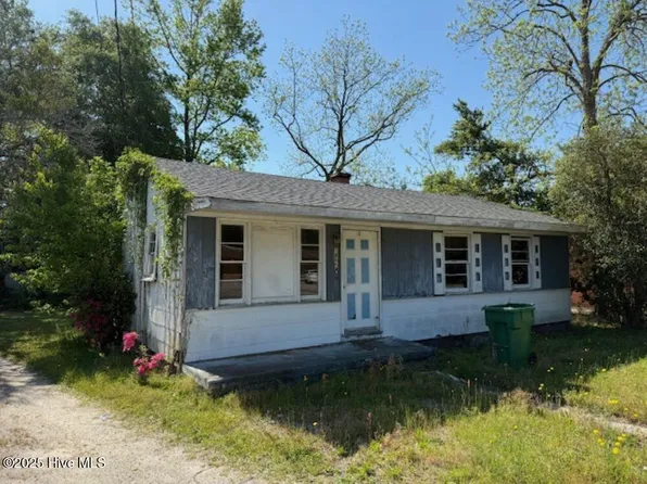 1805 Martin Luther King Jr Drive, Lumberton, NC 28358